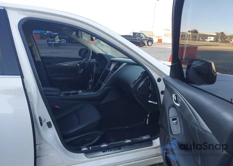 2016 Infiniti Q50 3.0T Premium из США, поврежденный, VIN JN1EV7AP5GM300747